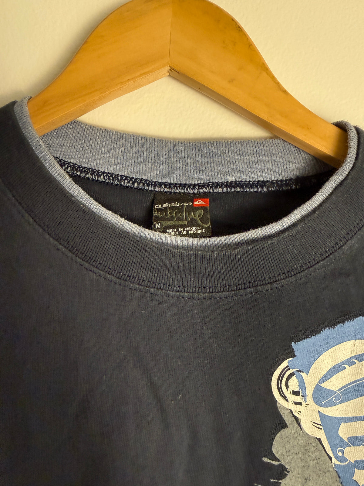 Vintage Y2K Layered Quicksilver T-Shirt - M