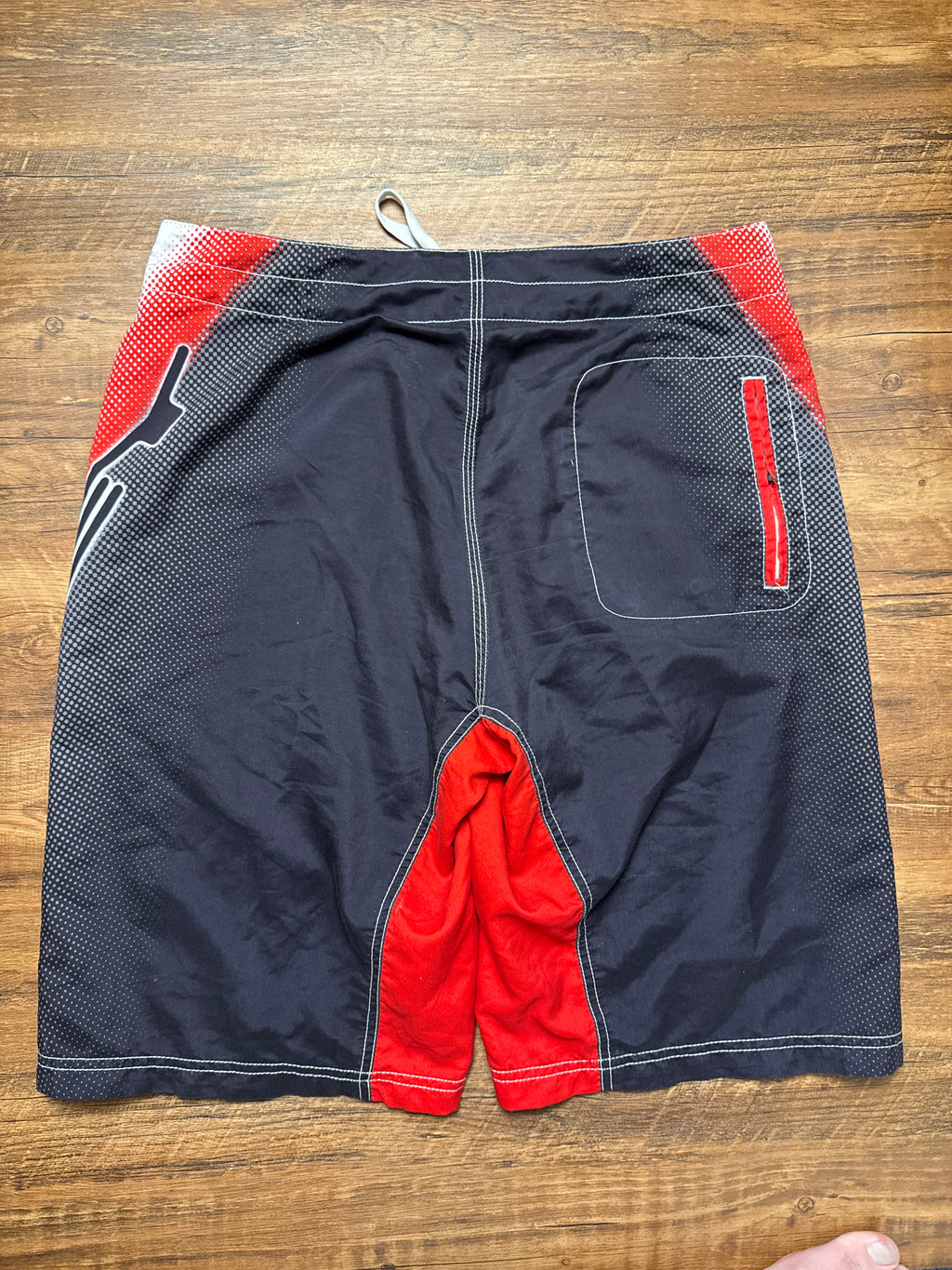 Vintage Oakley Tri Tone Boardies - 32