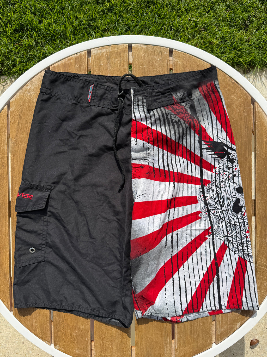Quicksilver Graphic Boardies - 32
