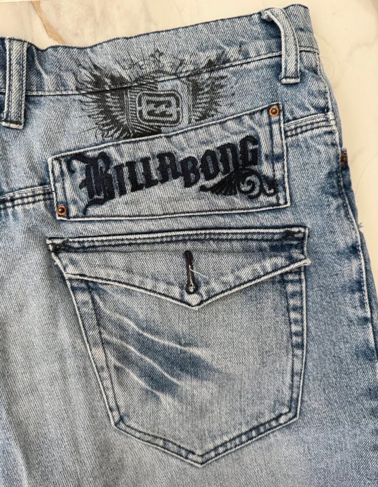 Vintage Baggy Y2K Billabong Jorts - 32