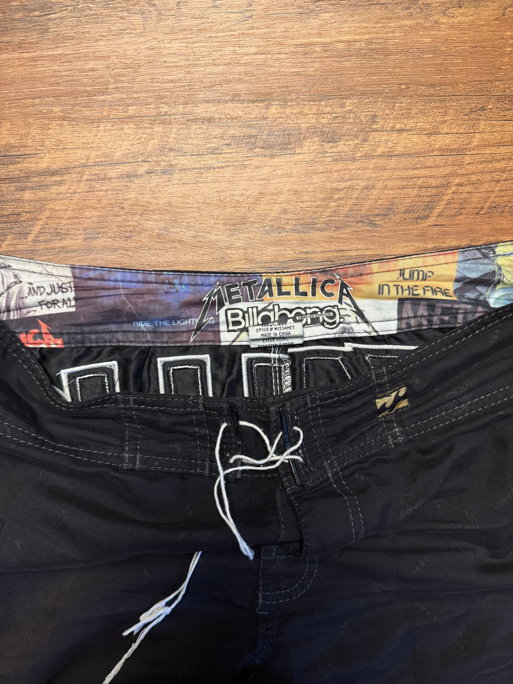 Vintage Billabong x Metallica Boardies - 34