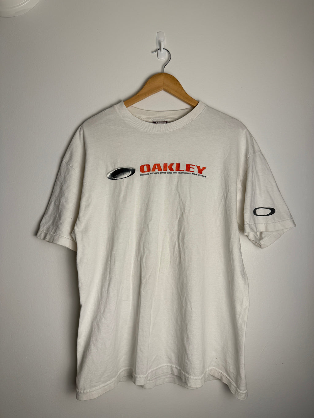 Vintage Oakley SpellOut T-Shirt - XL