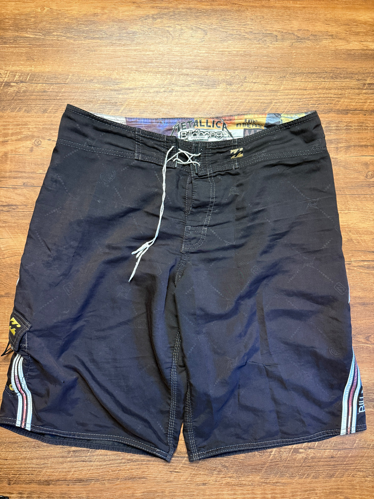 Vintage Billabong x Metallica Boardies - 34
