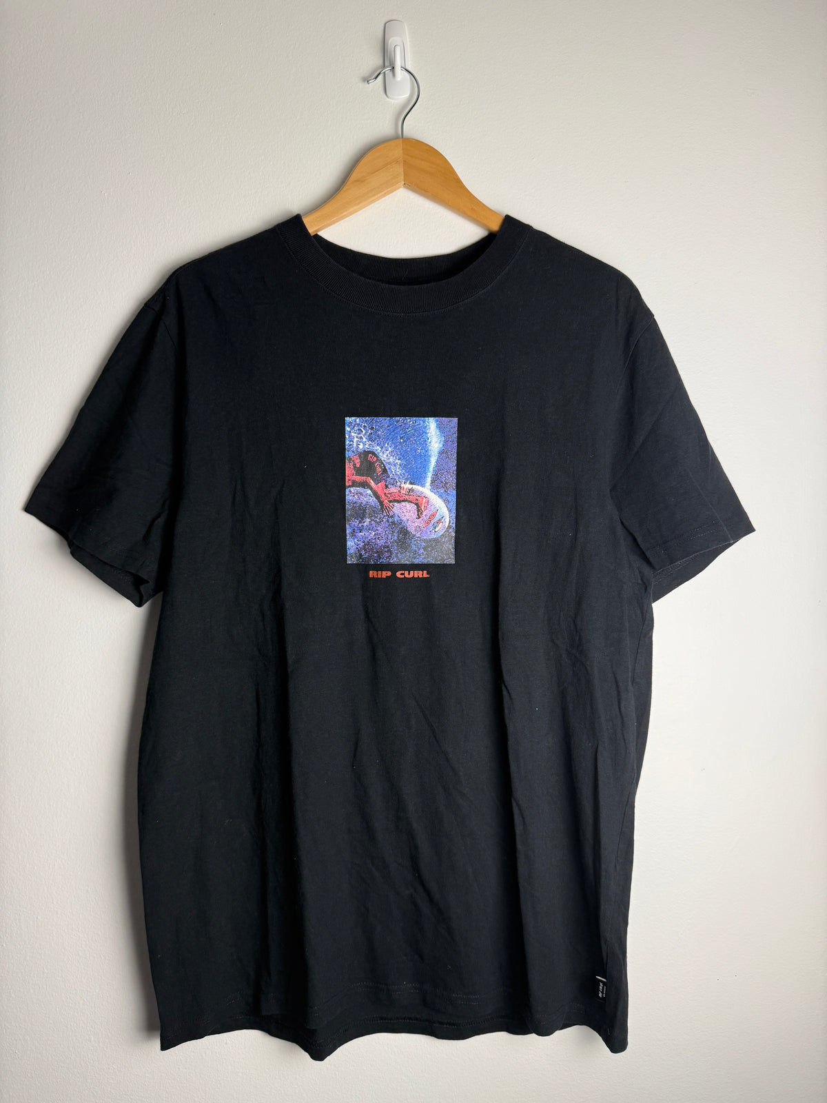 RARE Ripcurl IRL Surfer T-Shirt - L