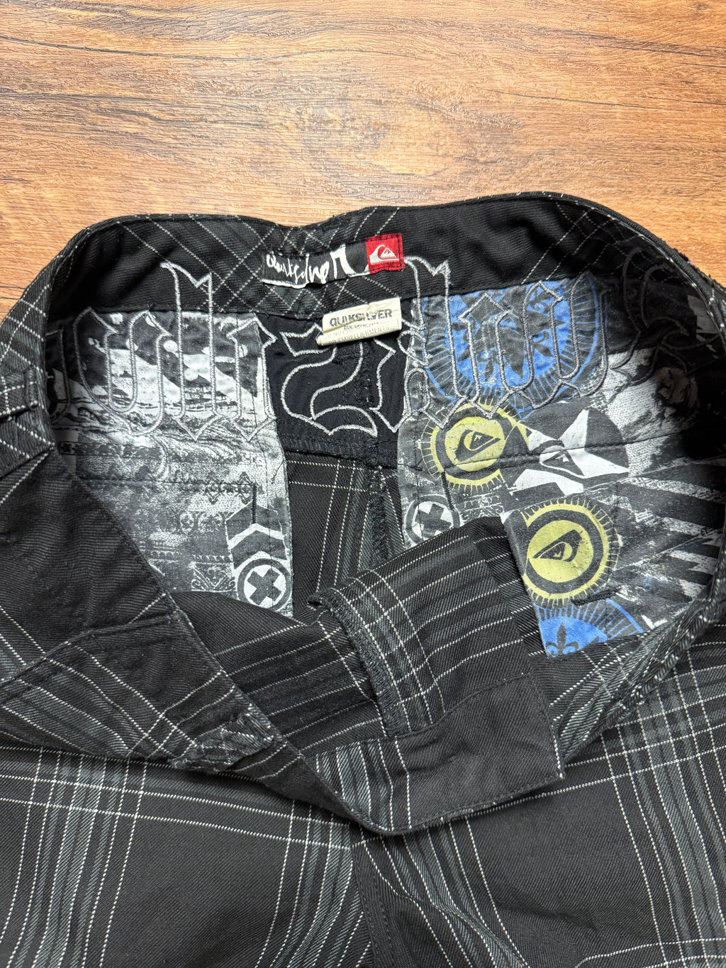 Vintage Quicksilver SpellOut Plaid Shorts - 30