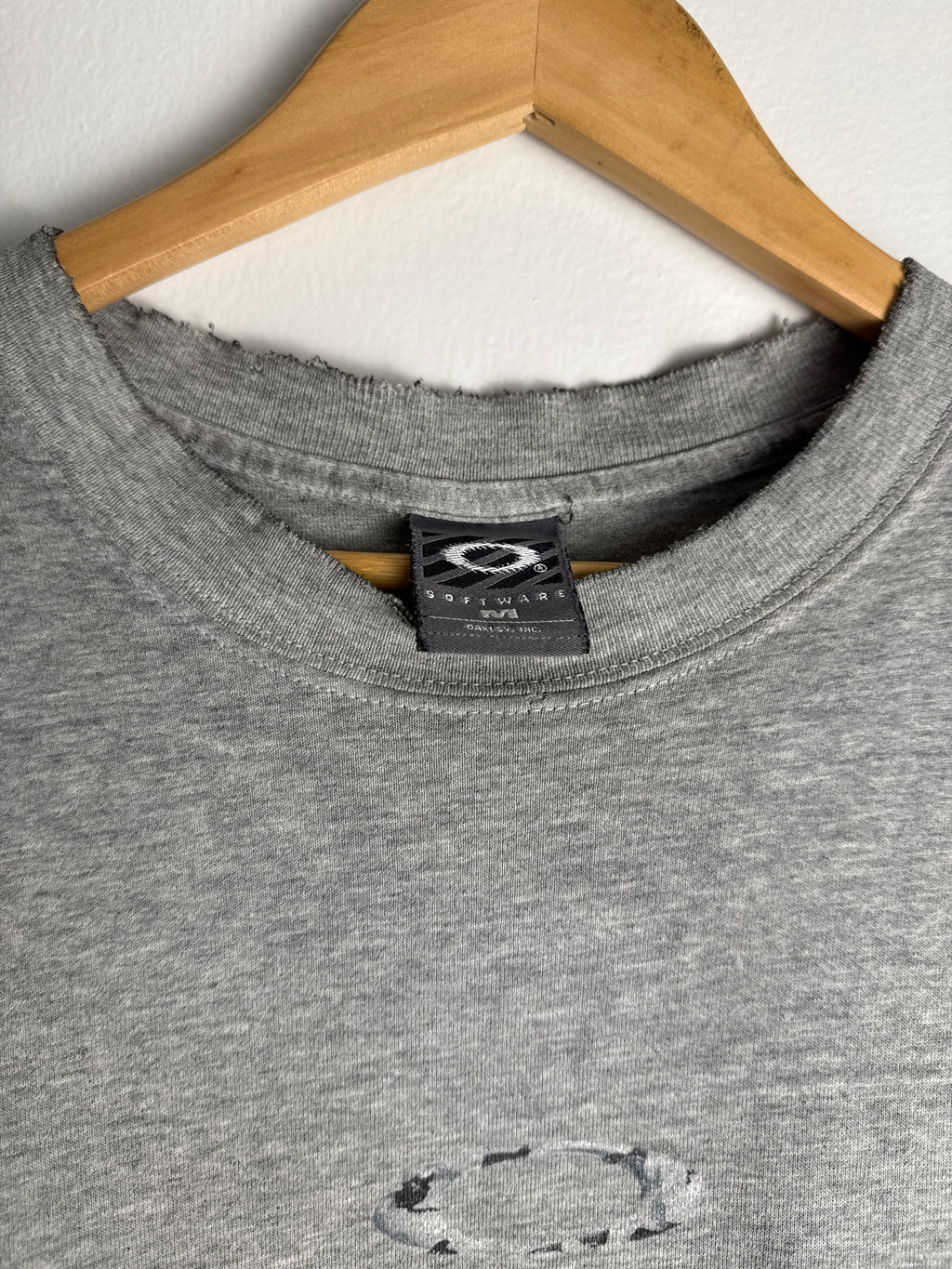Thrashed Vintage Oakley Software T-Shirt - L