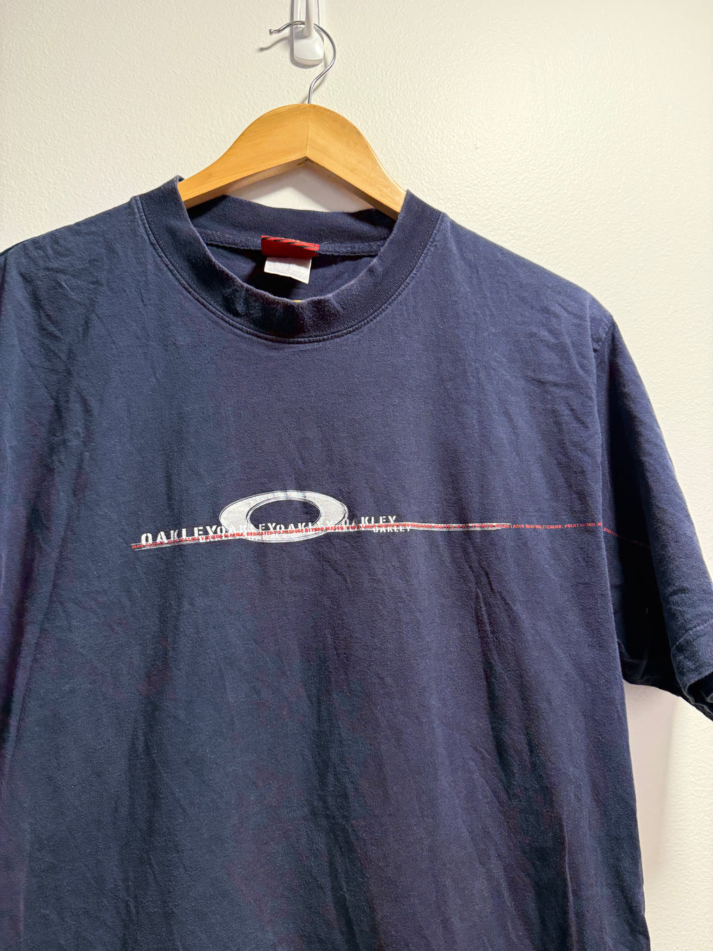 Vintage Oakley T-Shirt - L