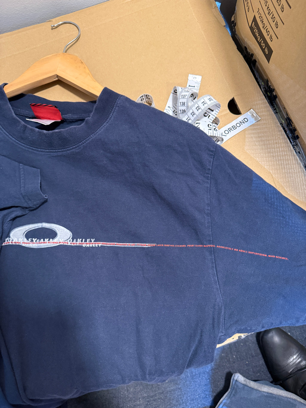 Vintage Oakley T-Shirt - L