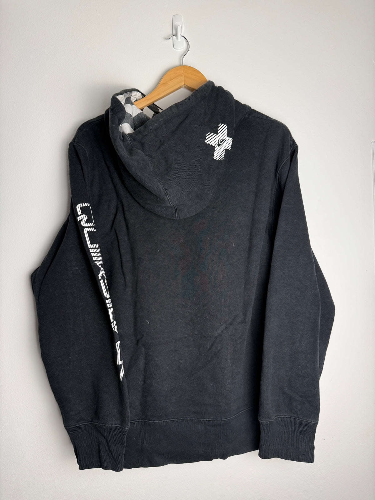 Vintage Y2K Quicksilver Hoodie - L