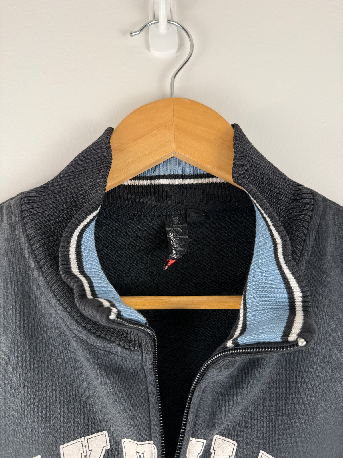 Quicksilver 69 Zip Up Jacket - M/L