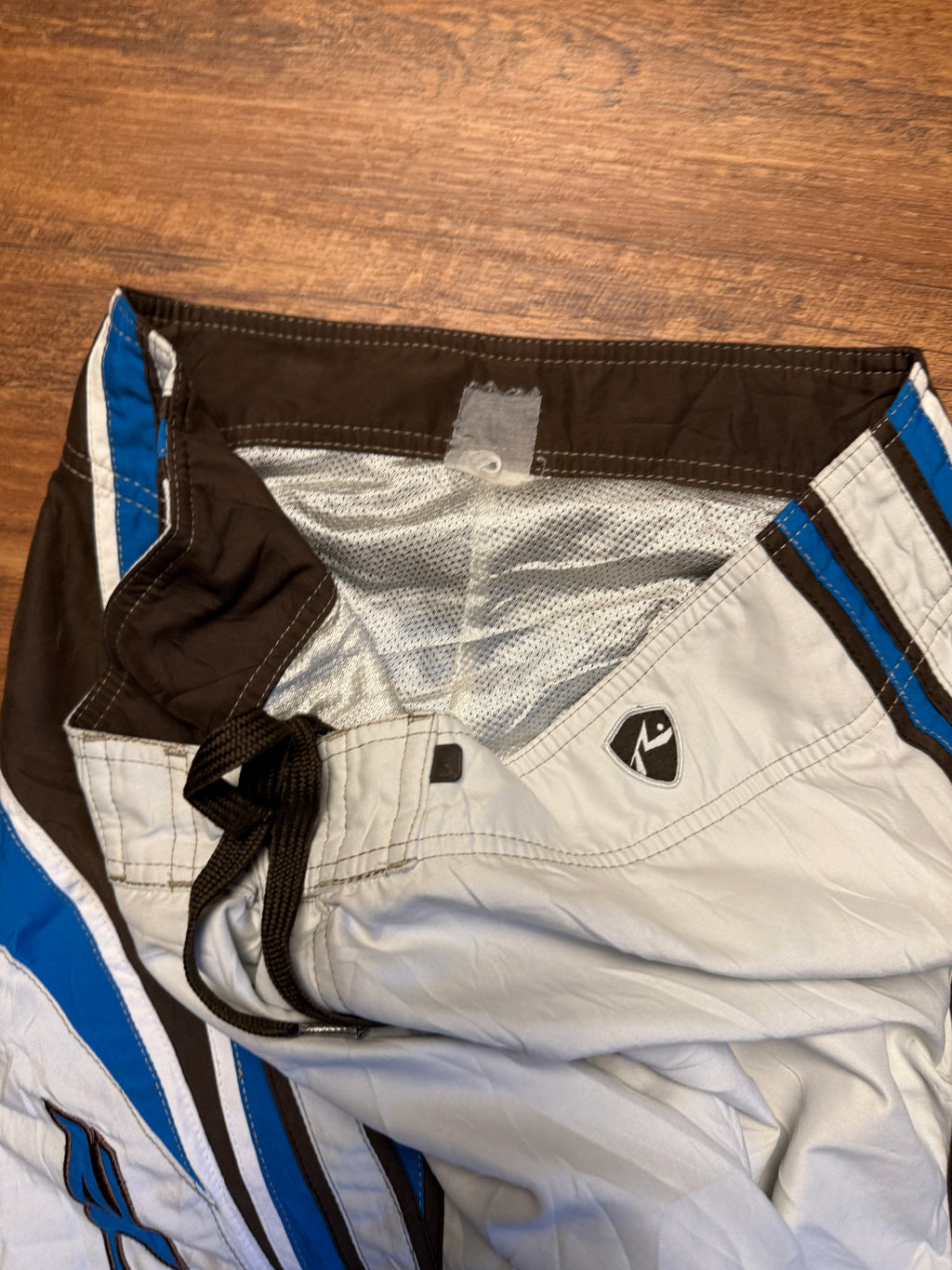 Vintage Rusty SpellOut Boardies - 32