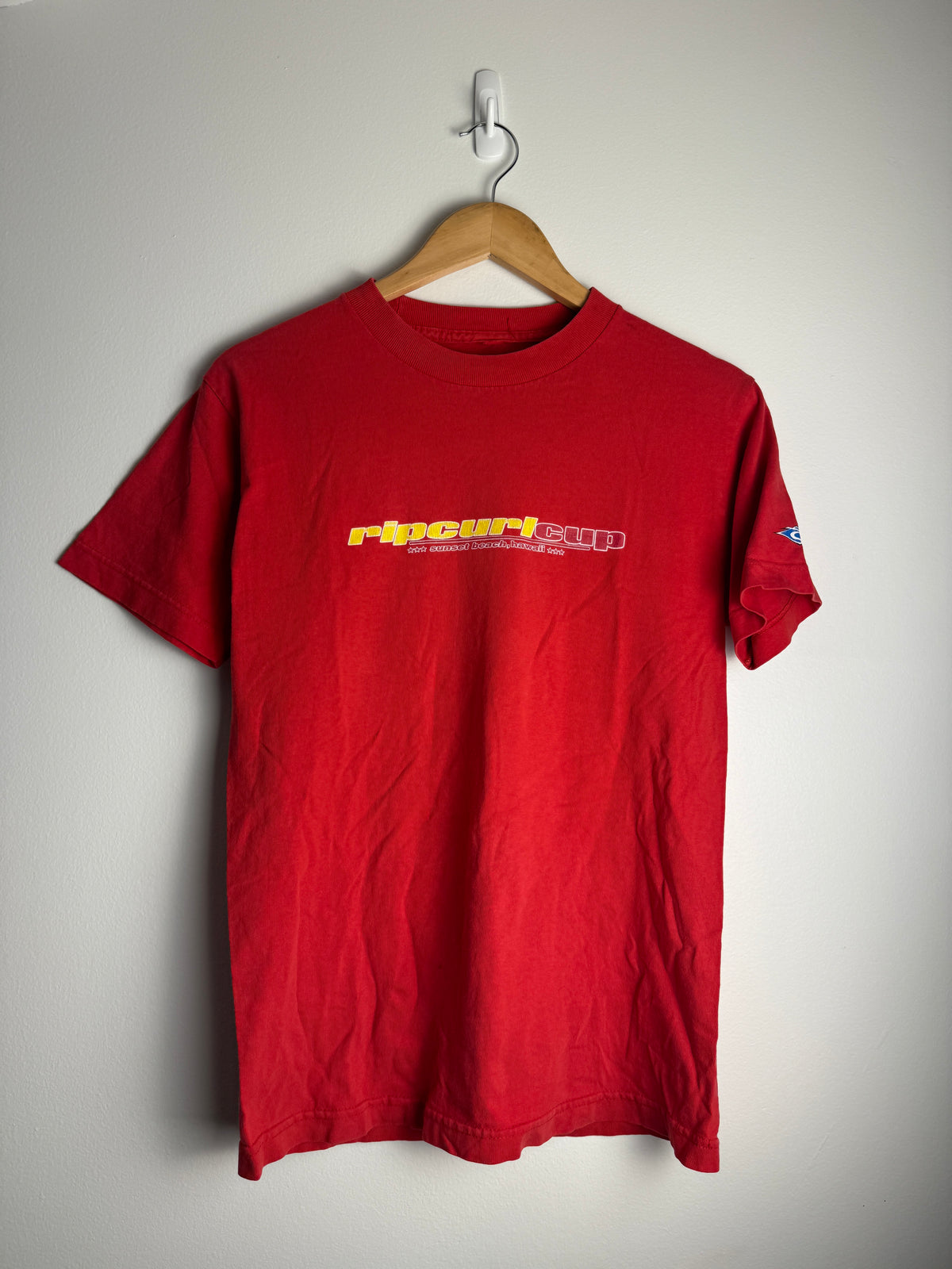 Vintage Ripcurl IRL Surfer Graphic Tee - M