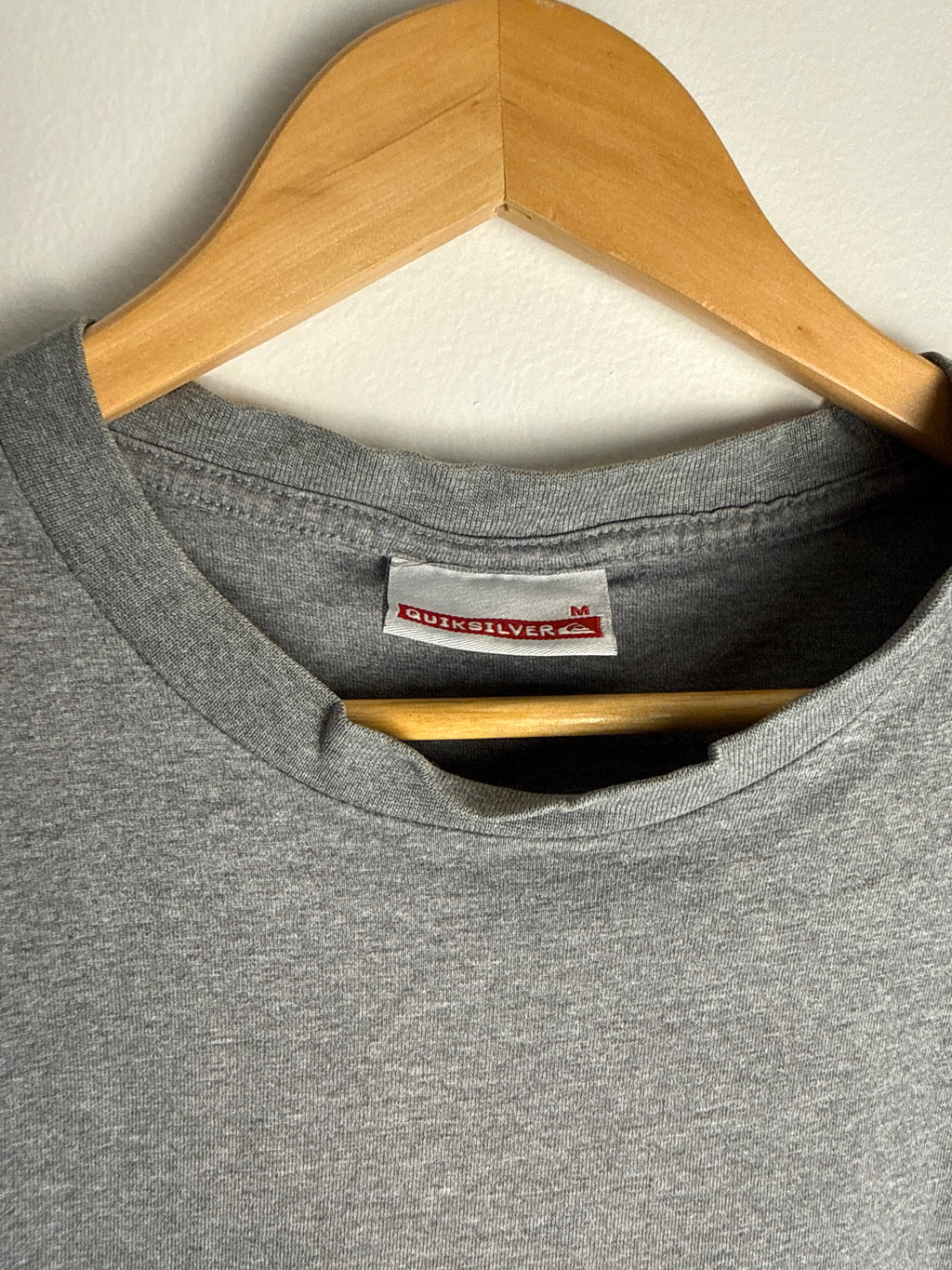 Vintage Quicksilver Centre Logo Graphic T-Shirt - L