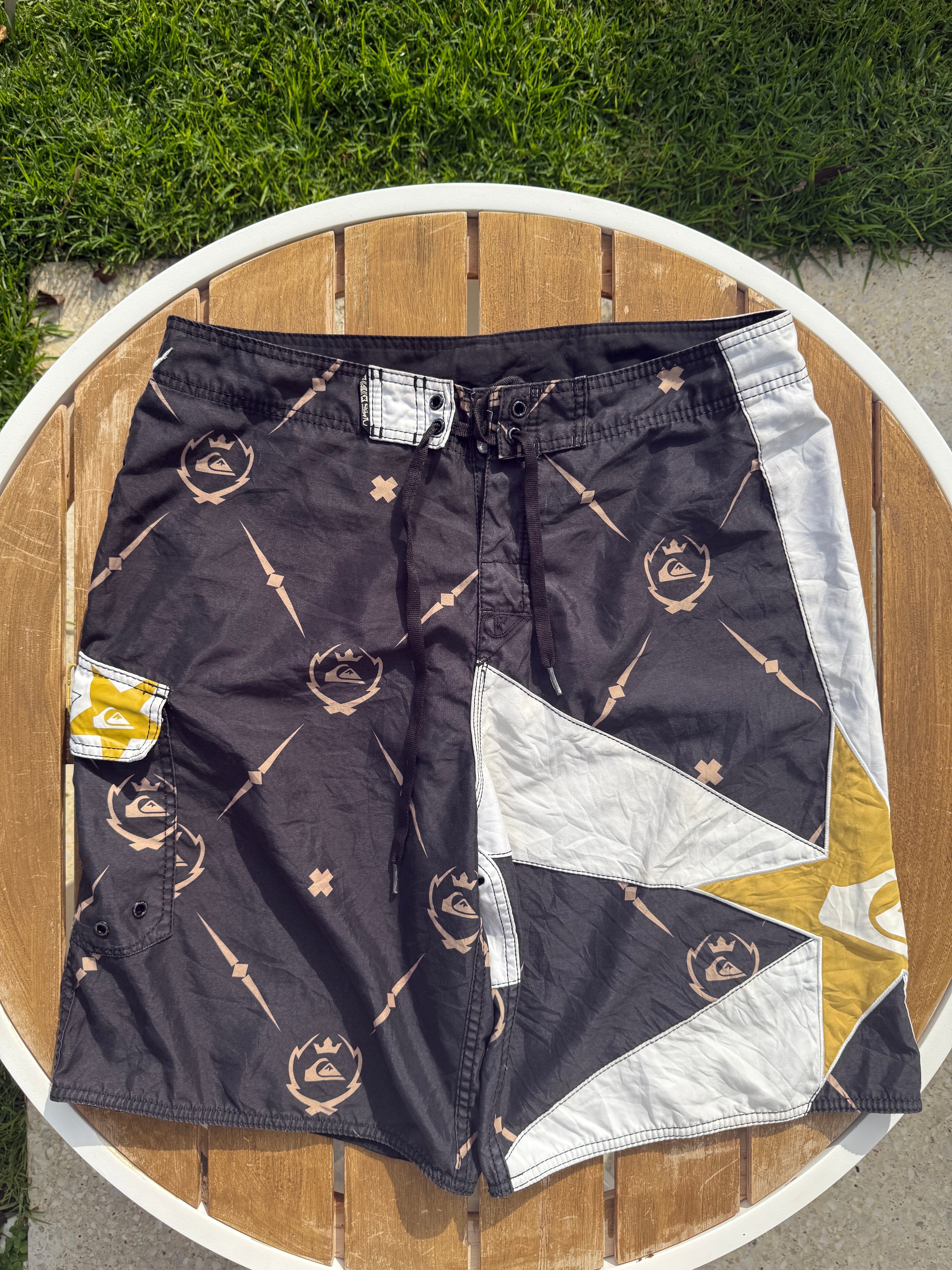 Vintage Quicksilver Boardies - 34