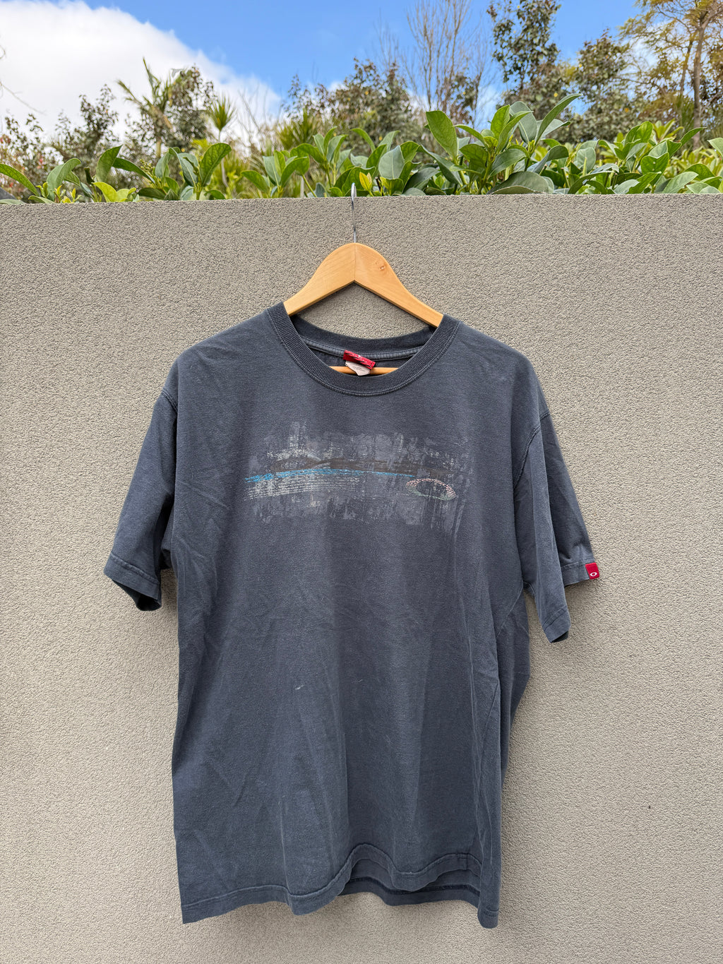 Vintage Oakley SpellOut T Shirt - L