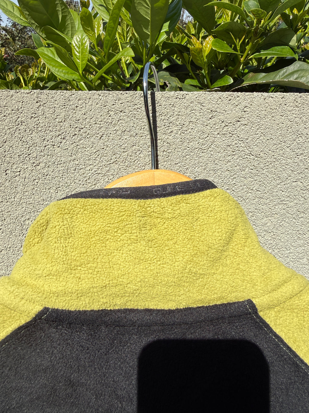 Vintage Two Tone Quicksilver Fleece - M/L