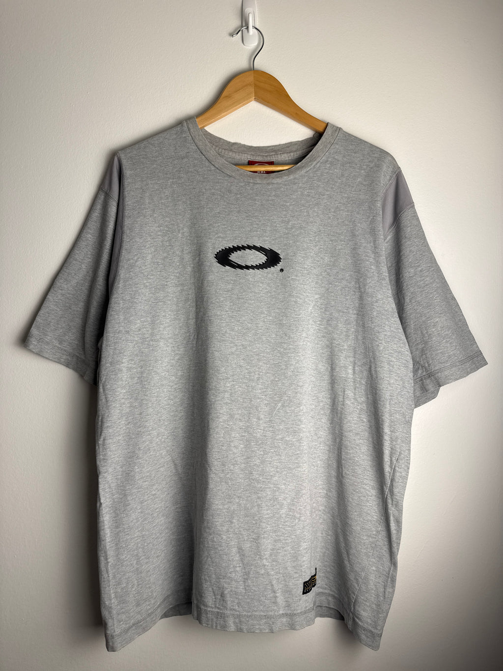Vintage Oakley Panel T-Shirt - XL