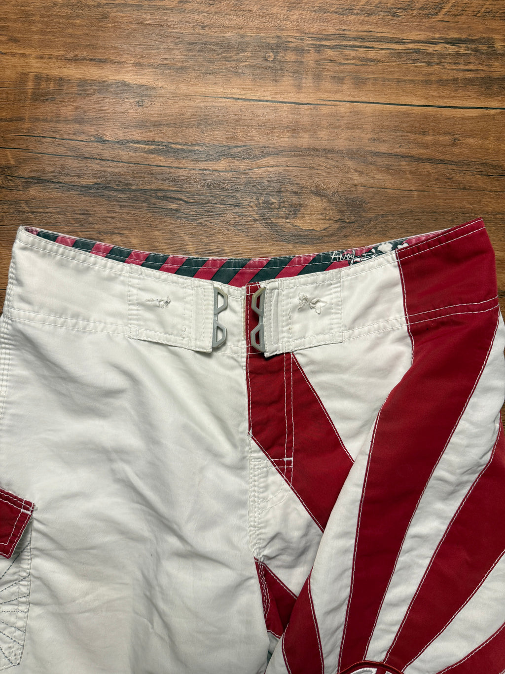 RARE GRAIL Vintage Andy Iron Rising Suns - 30