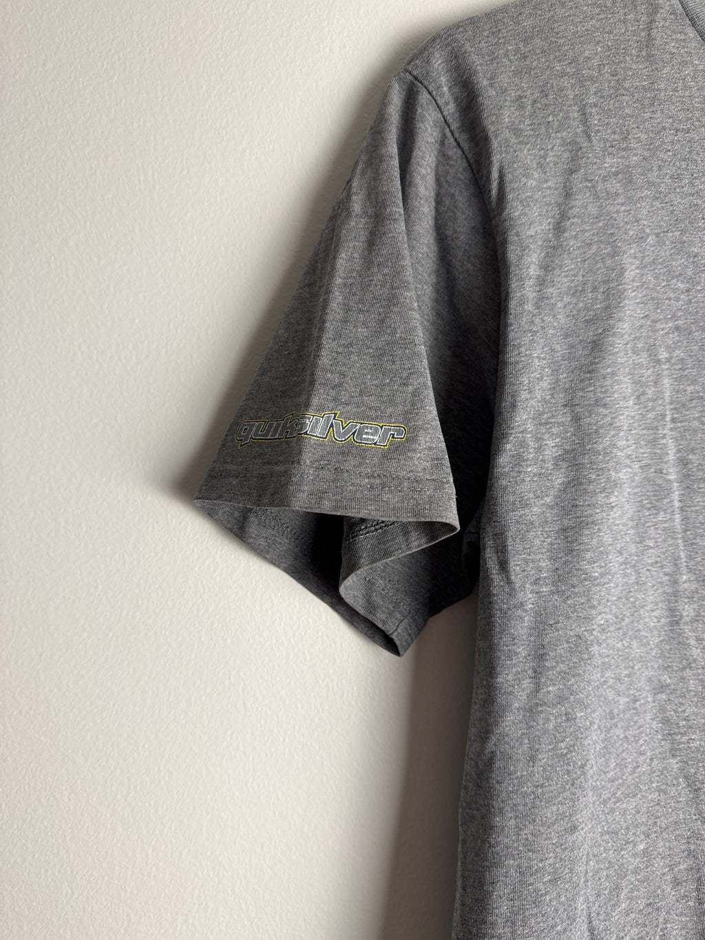 Vintage Quicksilver Centre Logo Graphic T-Shirt - L
