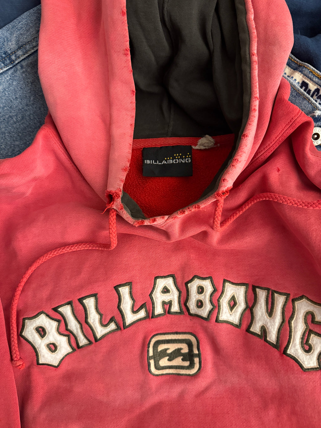 Vintage Faded Billabong SpellOut Hoodie - L/XL