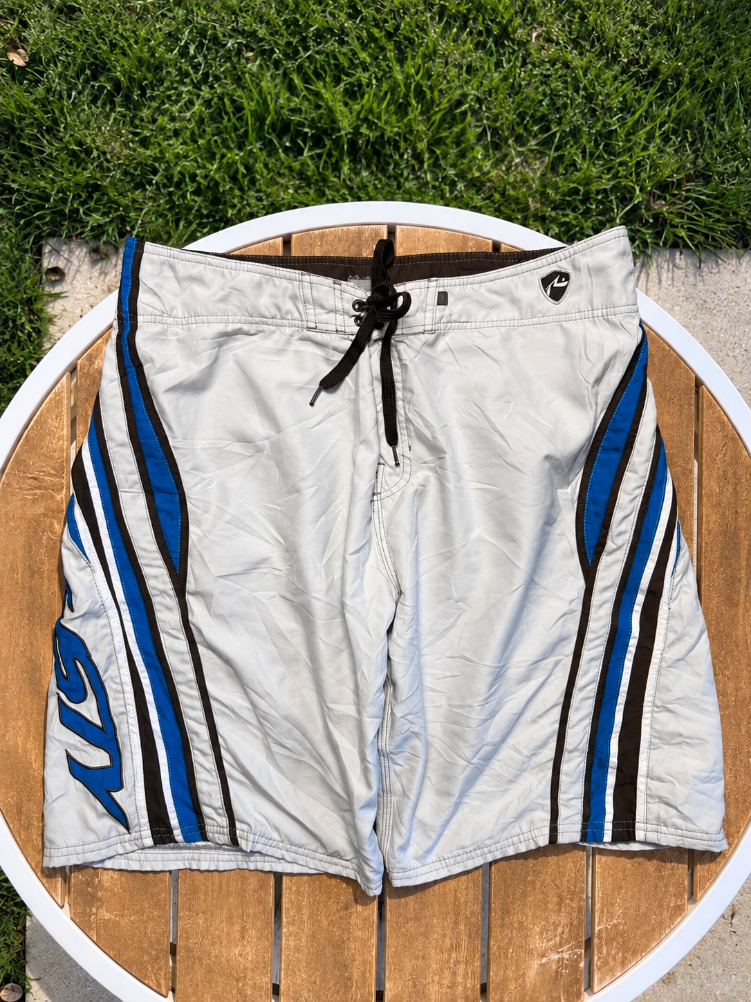Vintage Rusty SpellOut Boardies - 32