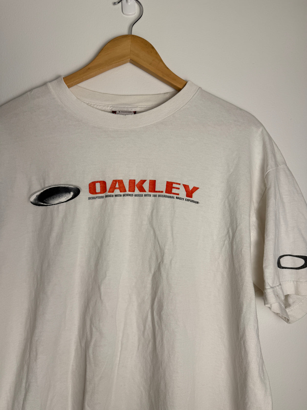 Vintage Oakley SpellOut T-Shirt - XL