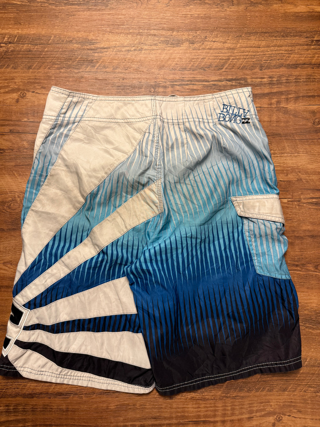 RARE Vintage Gradient Andy Iron Rising Suns - 32