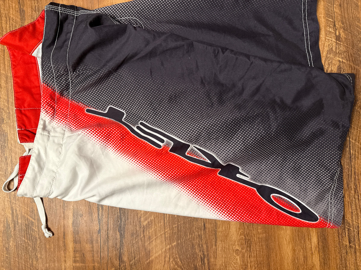 Vintage Oakley Tri Tone Boardies - 32