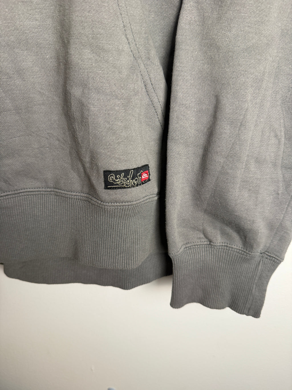 Vintage Quicksilver SpellOut Hoodie - L