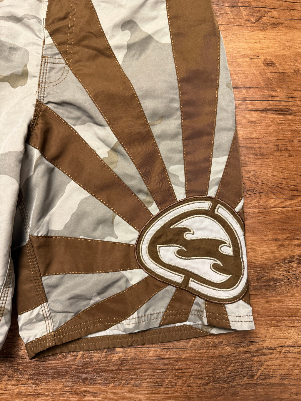 RARE Vintage Andy Iron Camo Rising Suns - 31