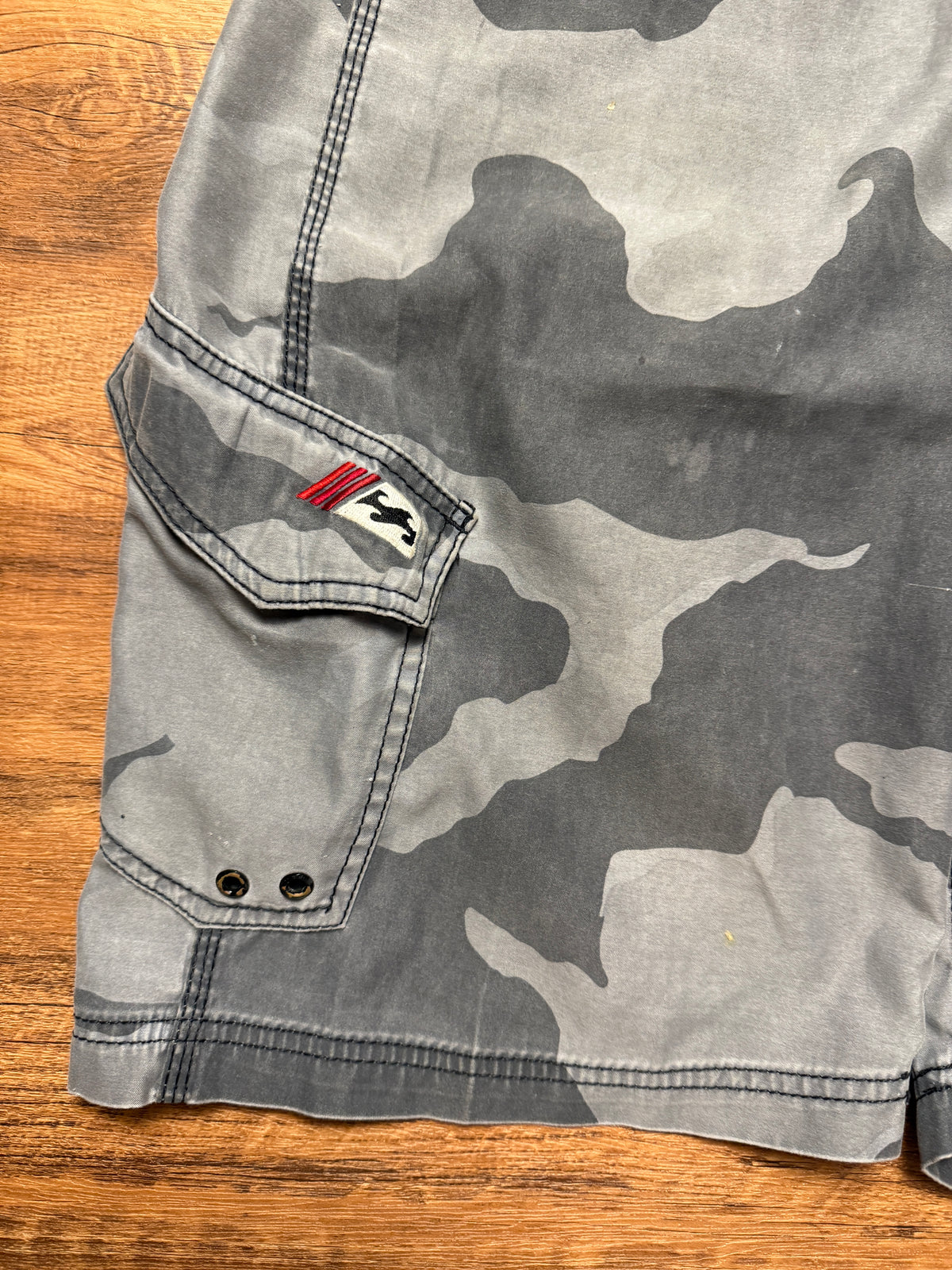 Vintage Billabong Camo Spellout Boardies - 34