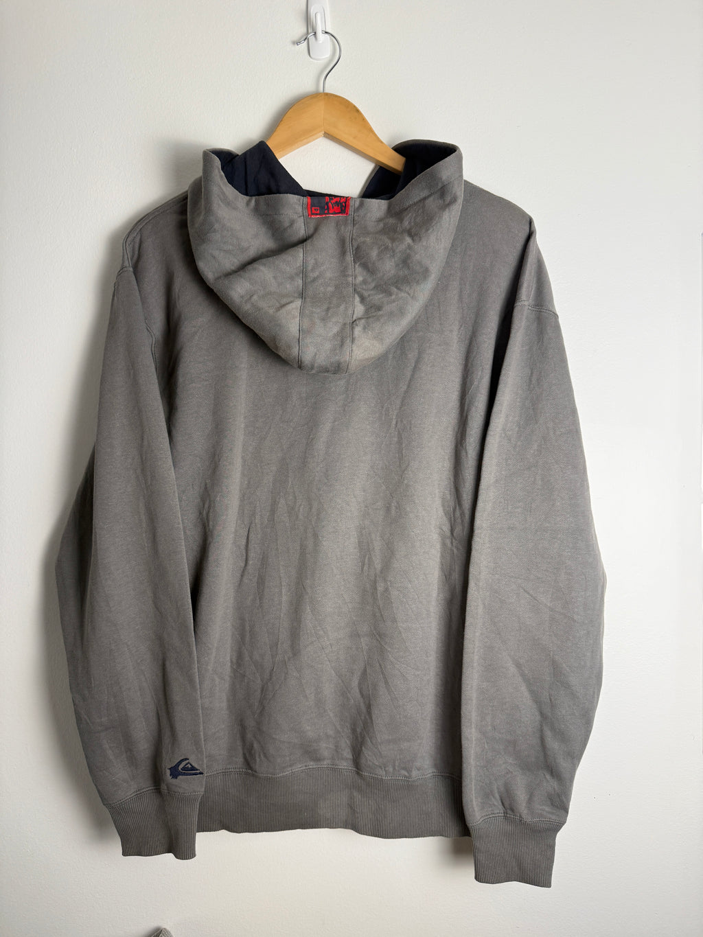 Vintage Quicksilver SpellOut Hoodie - L
