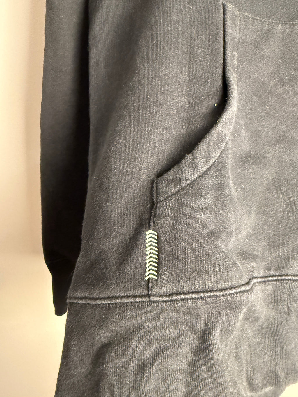 Vintage Y2K Quicksilver Hoodie - L