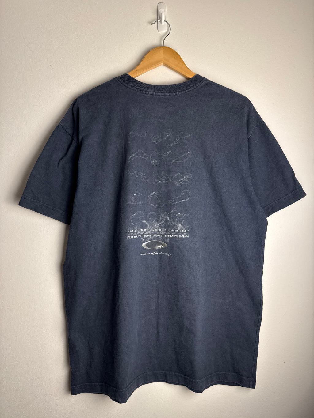 Vintage Oakley Racing Division T-Shirt - L