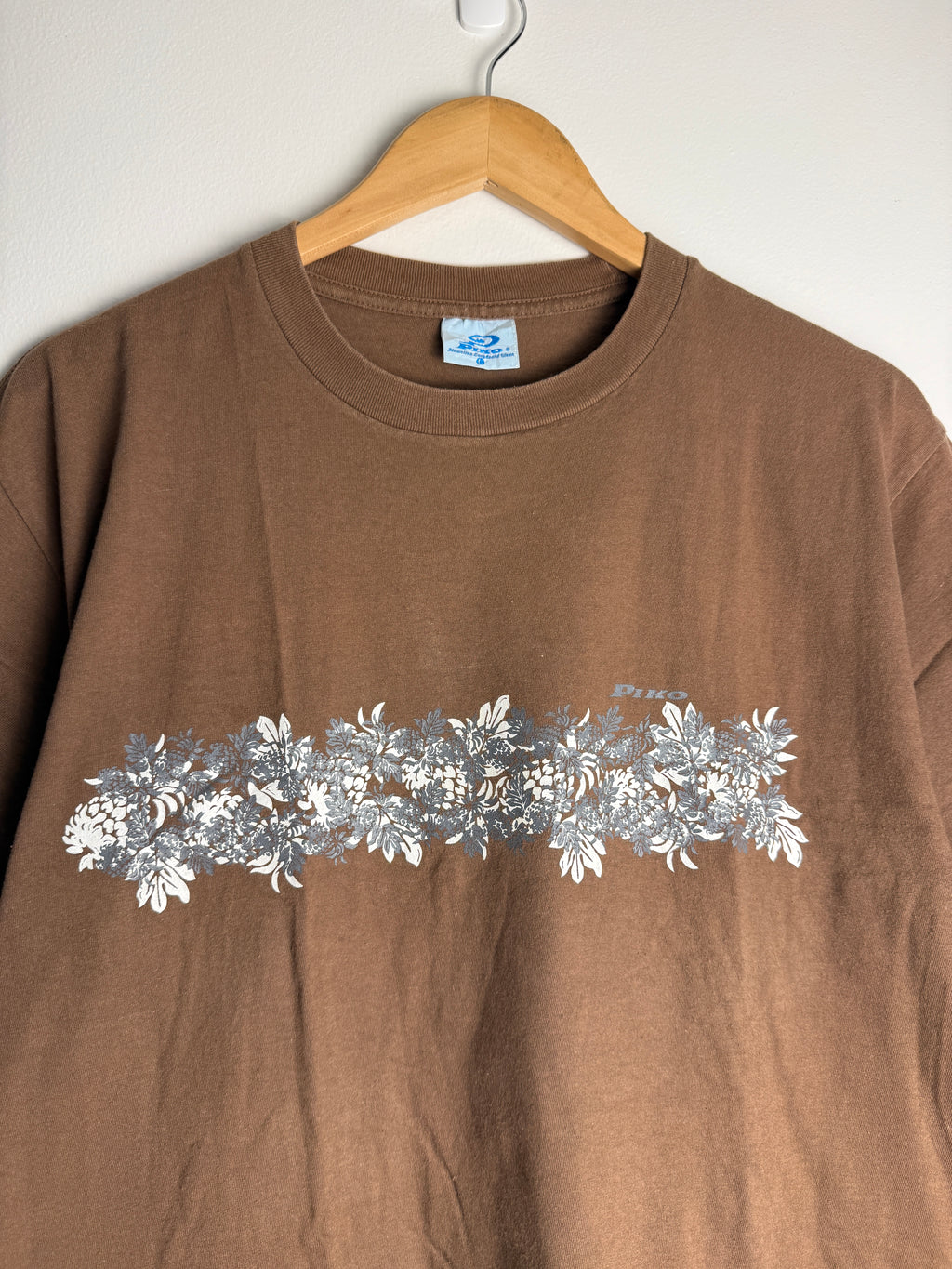 Vintage Piko Graphic T-Shirt - L
