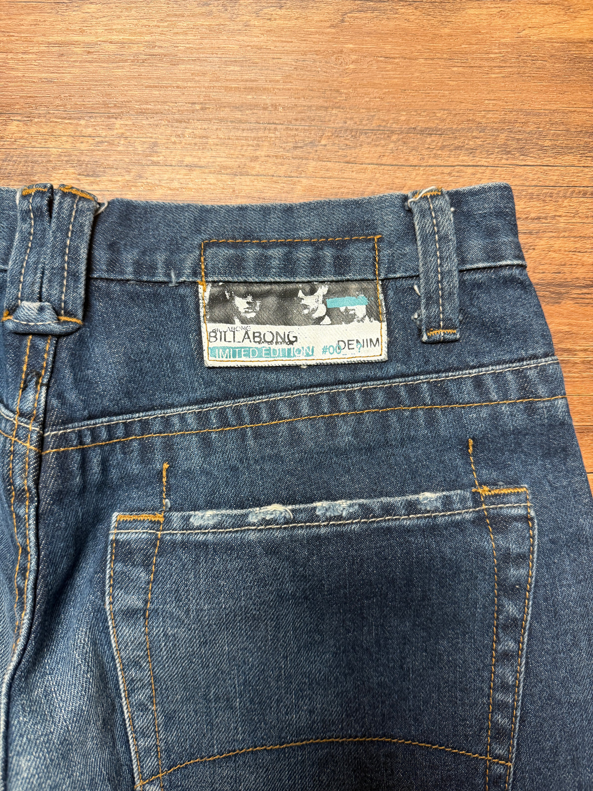 RARE Vintage Billabong Limited Edition Jorts - 30
