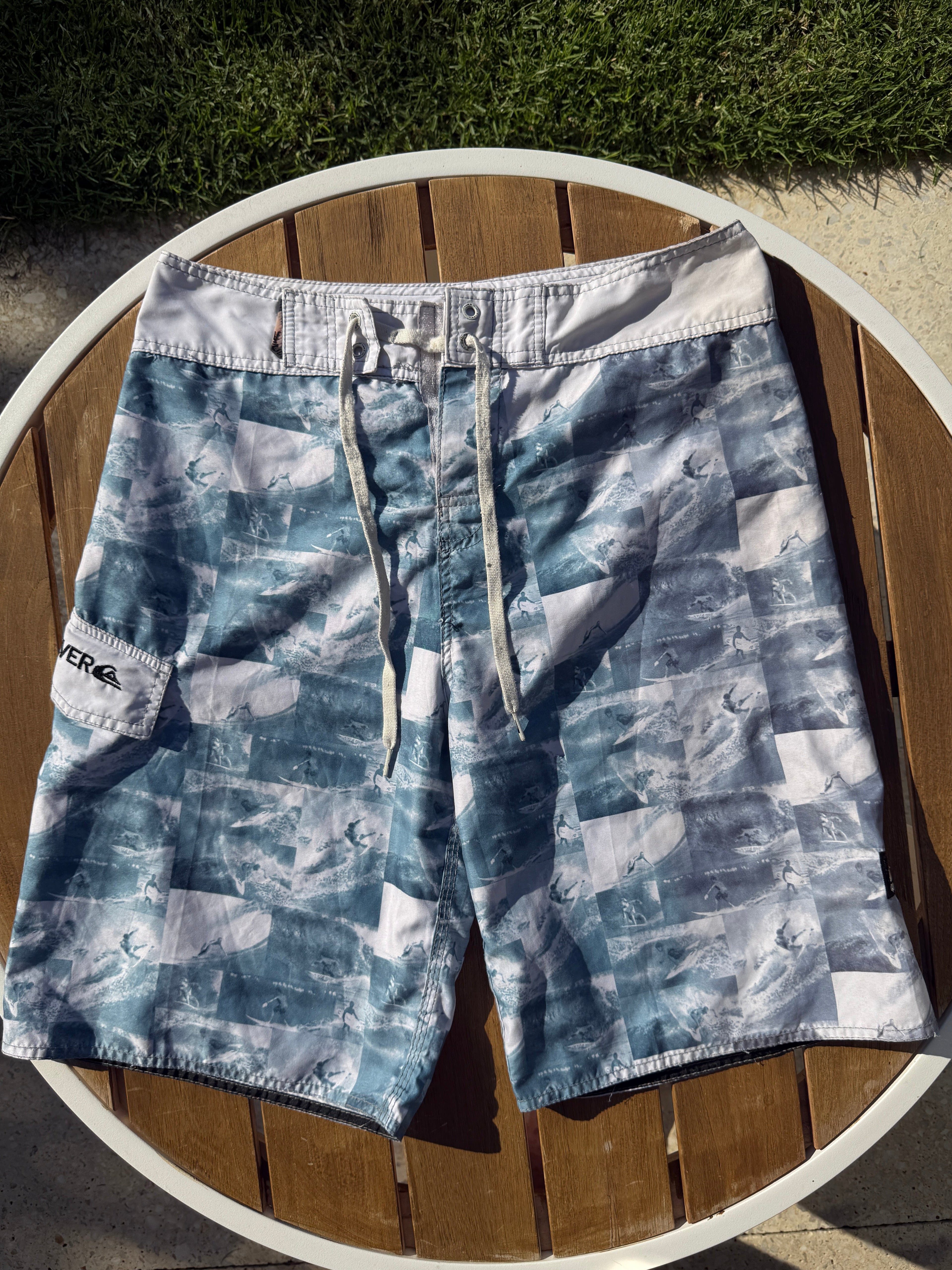 Vintage Quicksilver Boardies - 32