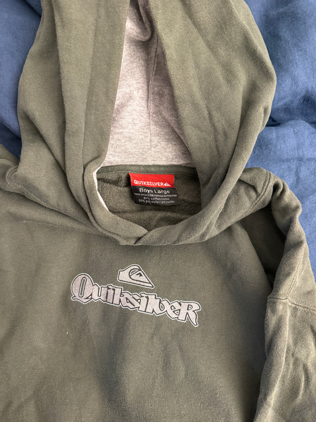 Vintage Quicksilver SpellOut Hoodie - M