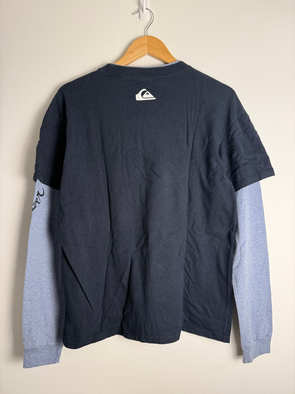 Vintage Y2K Layered Quicksilver T-Shirt - M