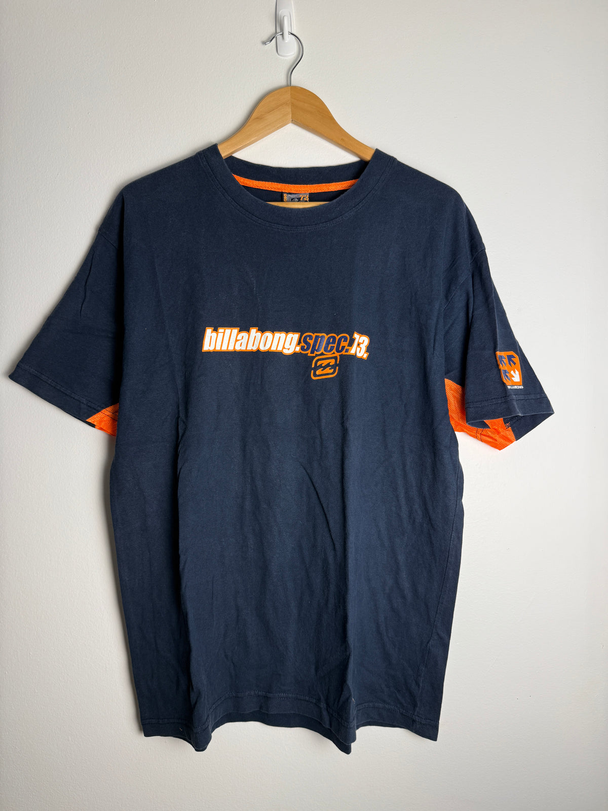 Vintage Two Tone Billabong Spellout Tee - L/XL