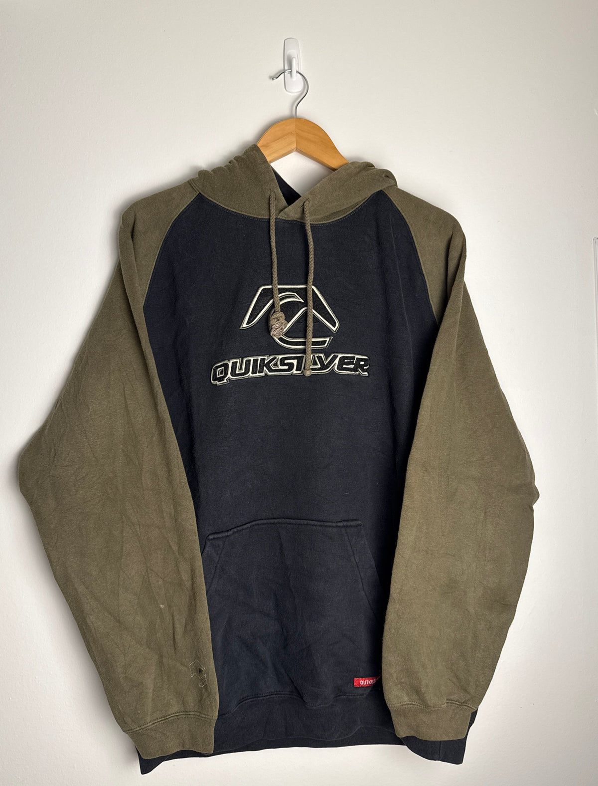RARE Vintage Quicksilver Two Tone Spellout Hoodie - L
